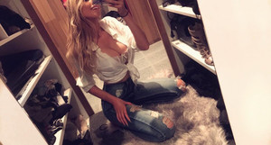 Tayla Hamilton ,Тайла Гамильтон